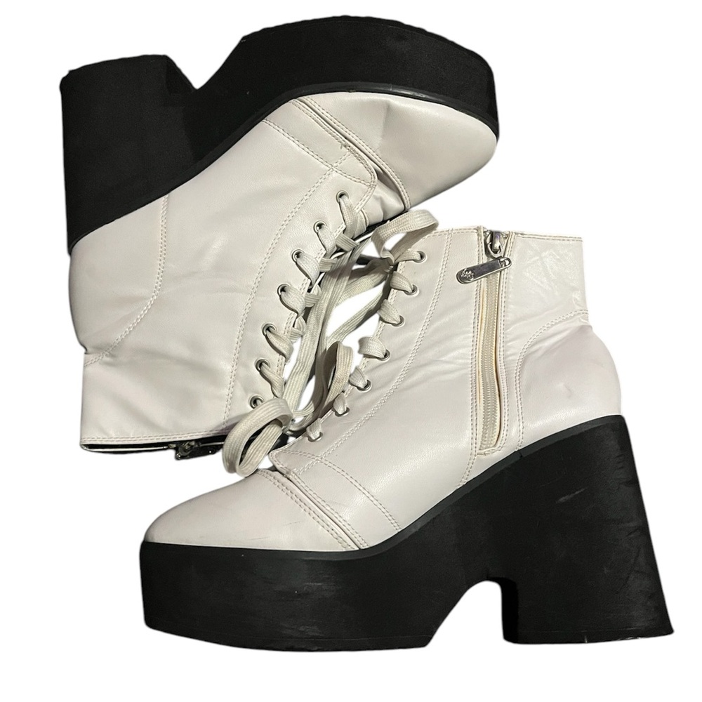 Stylish White Platform Ankle Boots